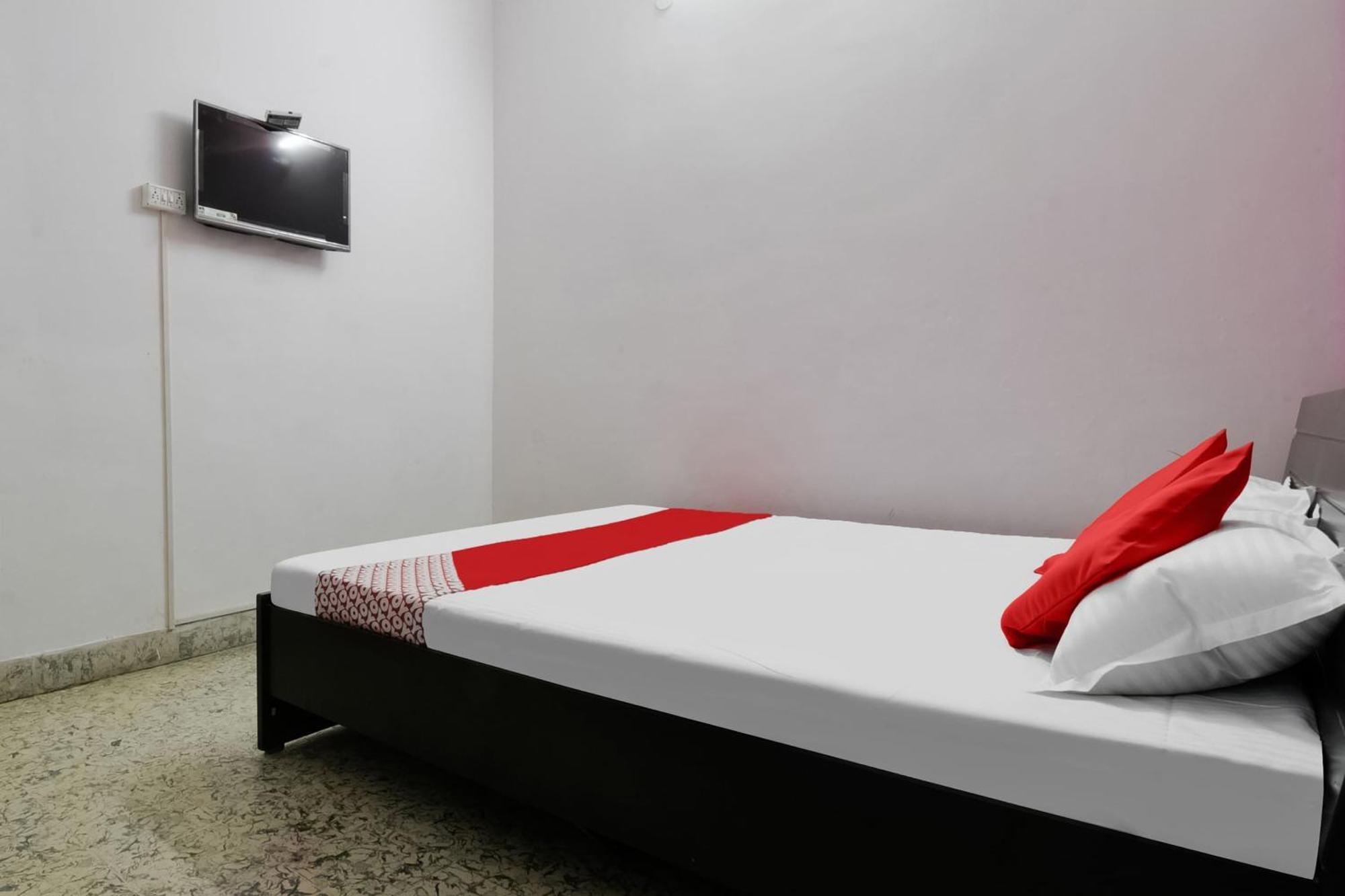 Oyo Flagship Aashirvaad Green'S Guest House Patna  Exterior foto